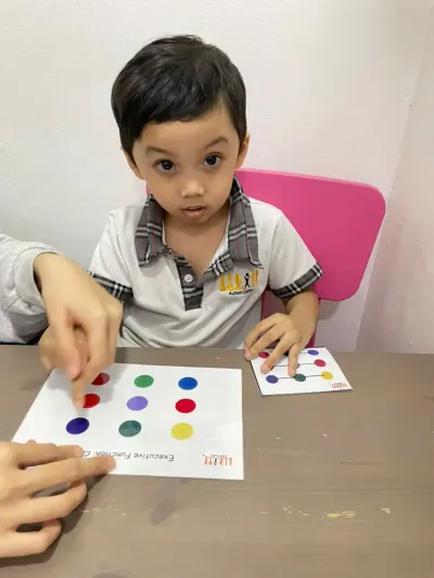 Group learning setup mirroring preschool routines